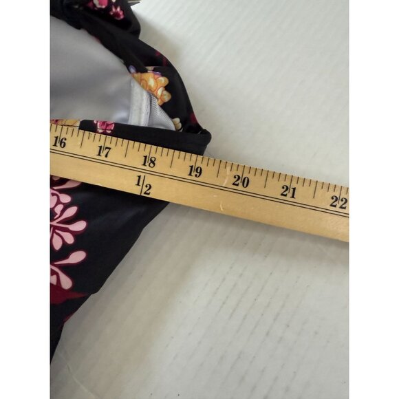 Cocopear Womens Black Floral One-Piece Swimsuit With Crossover Straps Size 3XL - Picture 9 of 14